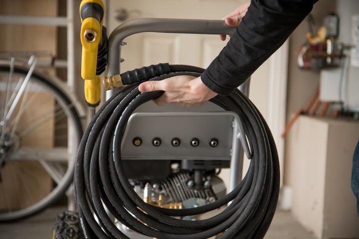 Produktbild Champion Power Equipment 289 Bar (4200 PSI) 15,1 LPM Hochdruckreiniger (Benzinbetrieb)
