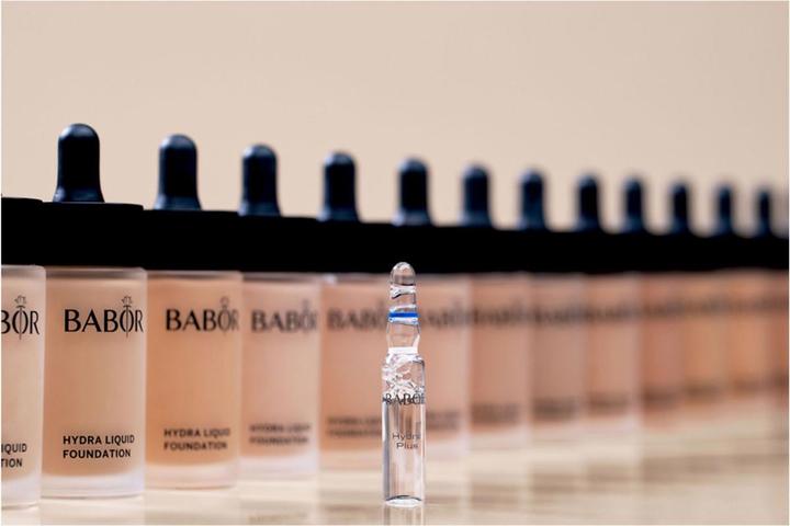 Actual product image Babor Hydra Liquid Foundation 11 tan