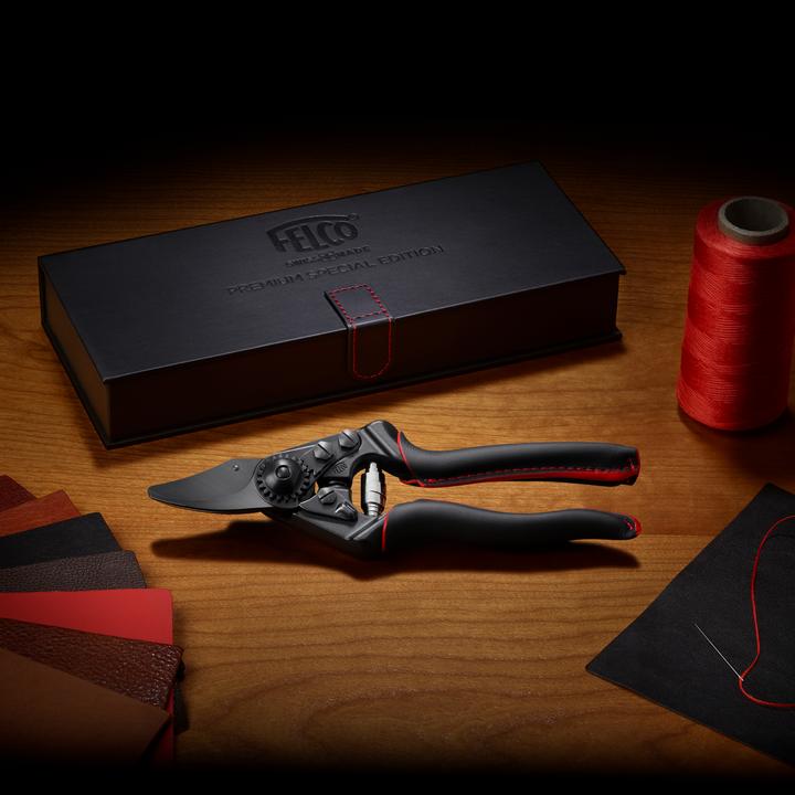 Produktbild Felco 6 Premium Gartenschere für mittelgrosse Hände, für Rechtshänder