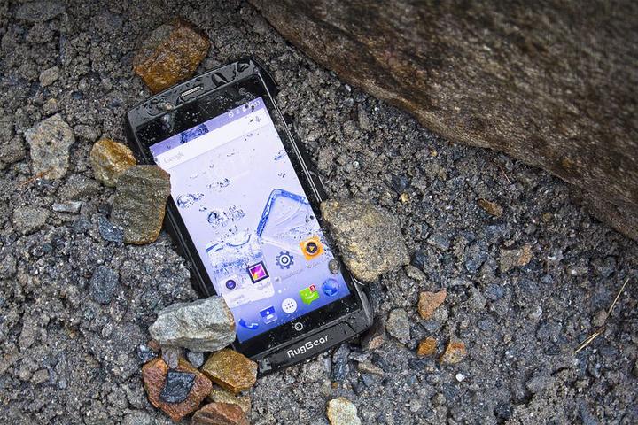 Produktbild Rug Gear Rg730 (16 GB, Black, 5", Hybrid Dual SIM, 4G)