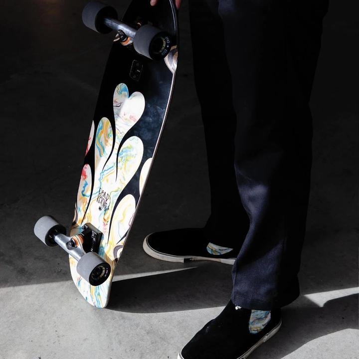 Actual product image Globe Big Blazer (32")