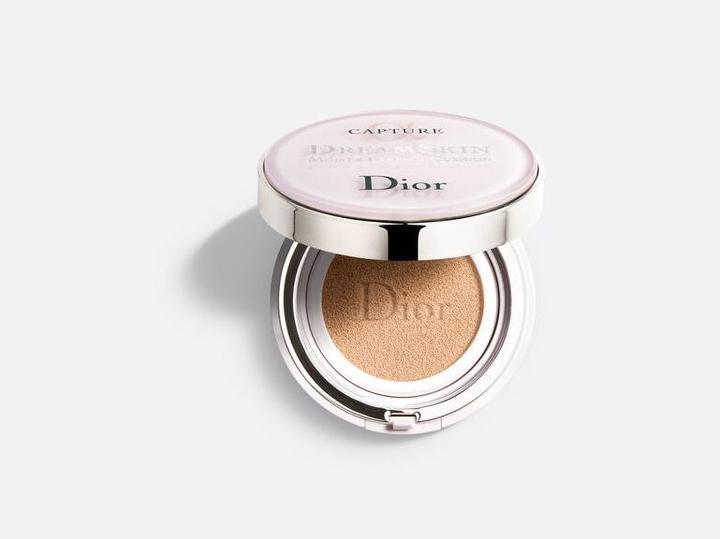 Actual product image Dior Dreamskin Moisturizer Cushion No 010 (010 Beige)