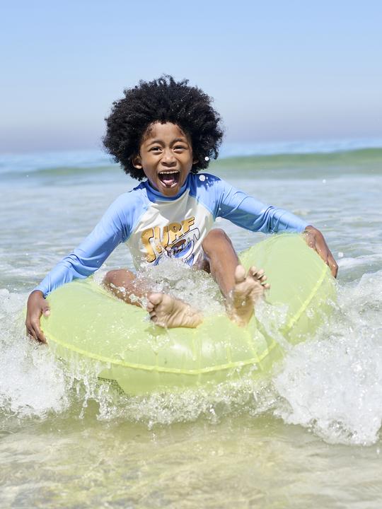 Produktbild Vertbaudet Jungen Strand-Set: UV-Badeshirt & Shorts (128)
