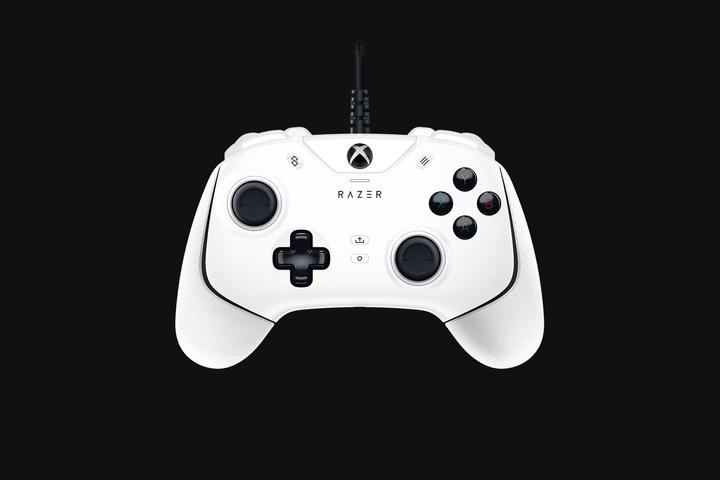 Actual product image Razer Wolverine V2 (Xbox One S, Xbox Series S, PC, Xbox Series X)