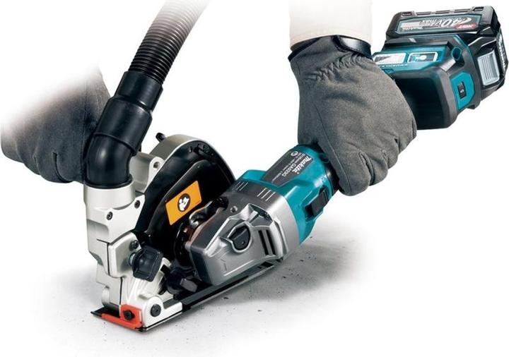 Actual product image Makita XGT GA023GZ Battery Angle Grinder 40VMAX (125 mm)