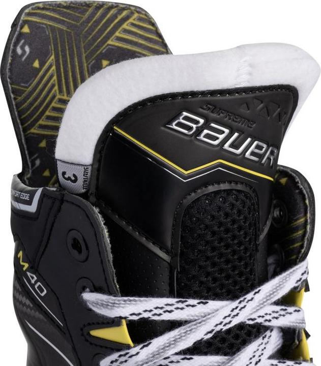 Actual product image Bauer Supreme M40 JR hockey skates (2E, JR-INT 3 - 36) (36)