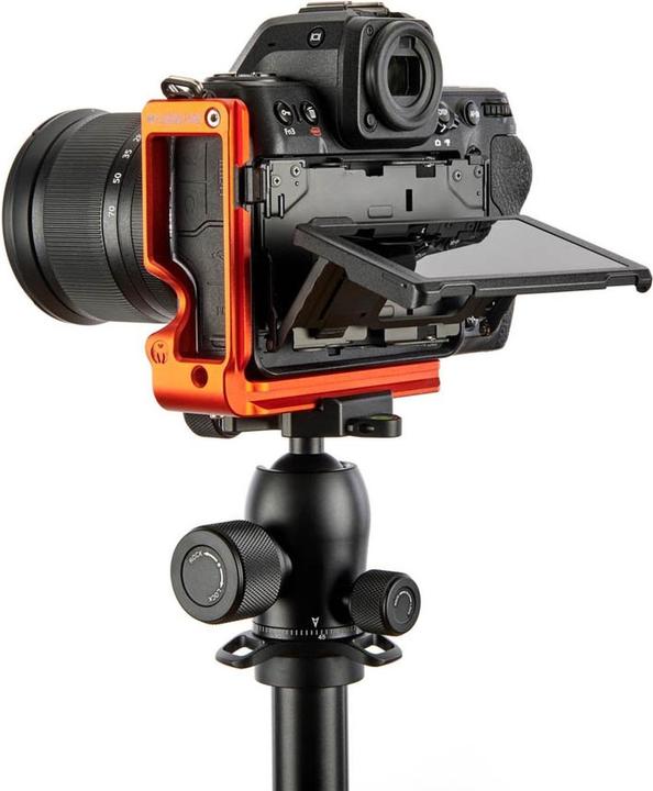 Actual product image 3 Legged Thing ZOOEY QD L Bracket for Nikon Z8 (Mounting bracket)
