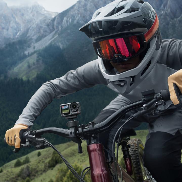 Produktbild DJI Osmo Action 4 Adventure Combo (120p, Bluetooth, WLAN)