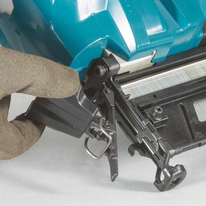 Produktbild Makita DBN600ZJ