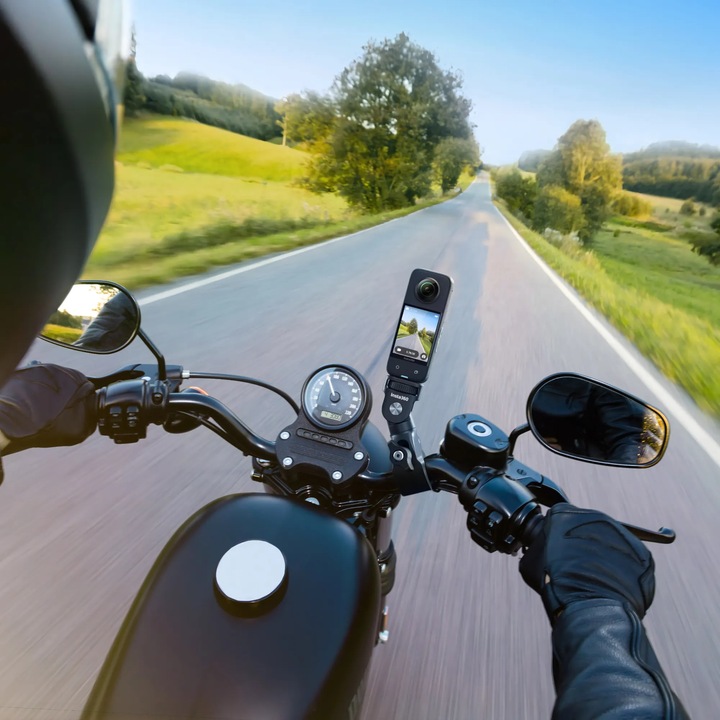 Produktbild Insta360 X3 Motorcycle Kit (30p, WLAN, Bluetooth, NFC)