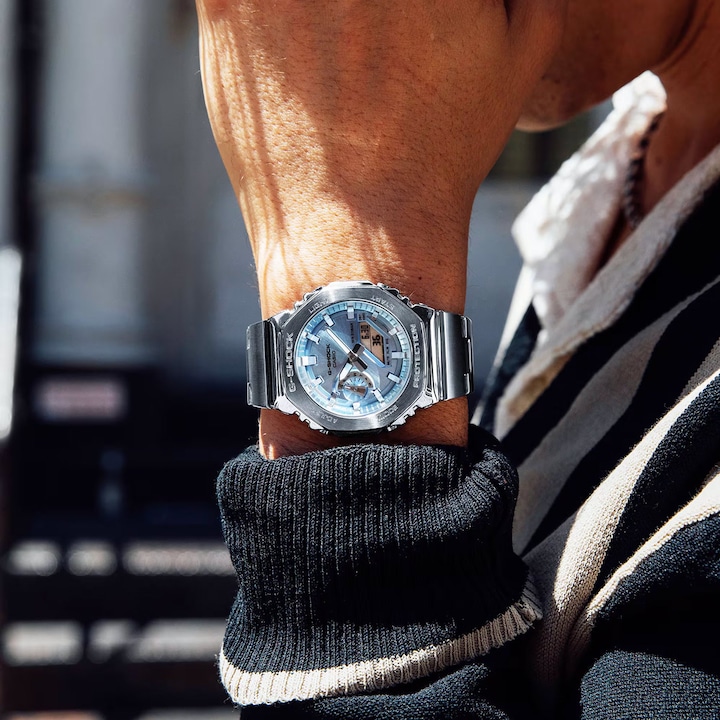Produktbild G-Shock GM-2110D-2A (Chronograph, 44 mm)