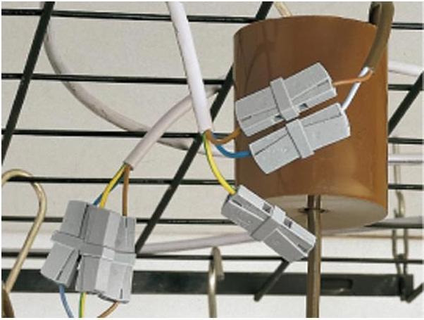 Produktbild Wago Leuchtenklemme - 2 Eingänge - Schwarz