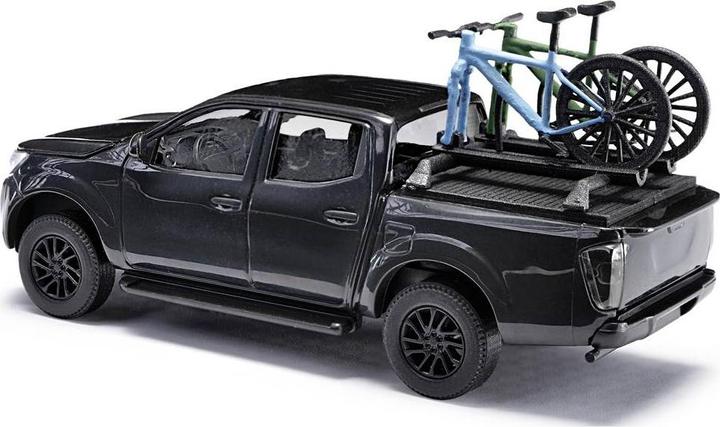 Produktbild Busch 53724 H0 PKW Modell Nissan Navara mit zwei Bike