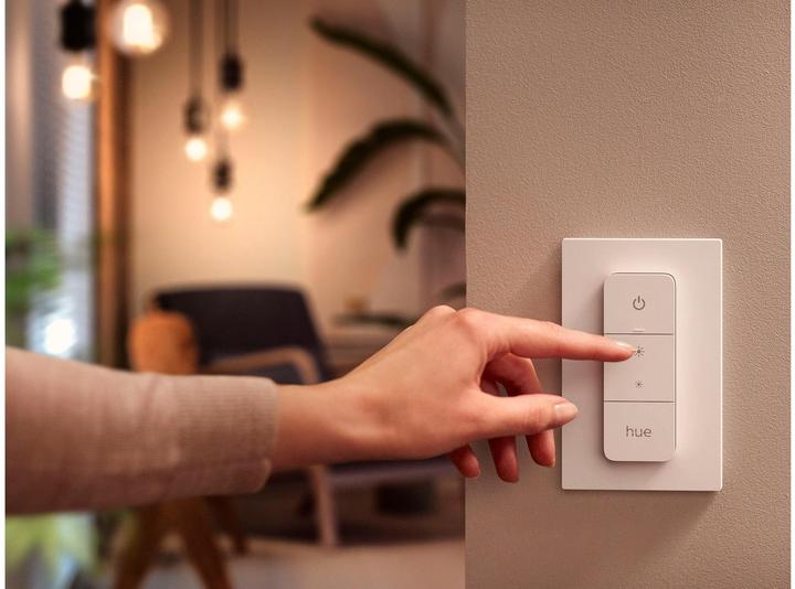 Produktbild Philips White Col. Amb. Ensis Pendelleuchte Weiss und DimmSwitch (4750 lm)