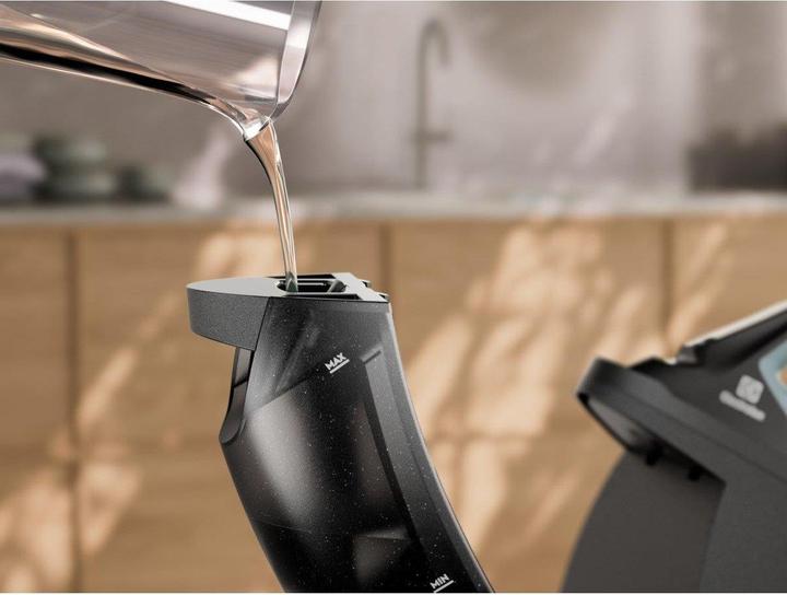 Actual product image Electrolux Iron E8ST2-8OG (2400 W, 110 g/min)