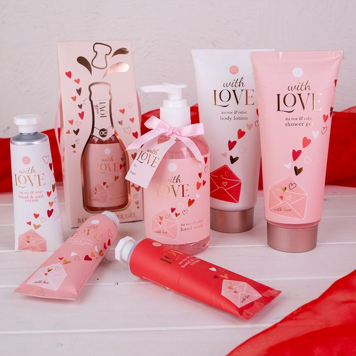 Actual product image Accentra Handseife WITH LOVE in Pumpspender, 250ml, Duft: Tea Rose & Velvet, Farbe: rosa/rot/weiss, VE 6/24 (Liquid soap, 250 ml)