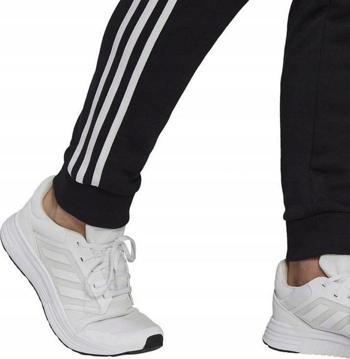 Produktbild Adidas Essentials Jogginghosen (XL)