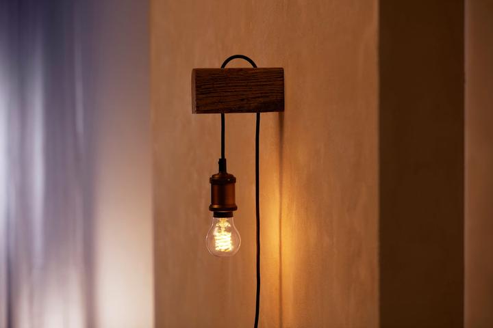 Actual product image Philips Hue White BT (E27, 550 lm, 1x)