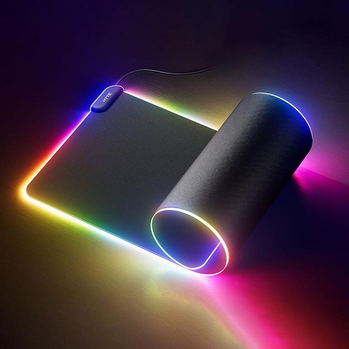 Actual product image Hyte CNVS Gaming Mouse Pad, ARGB - black (XXL)