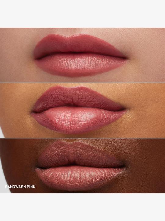 Image du produit Bobbi Brown Luxe Matte Lipstick San Double Wear Pink (Rose Sandwash Pink)