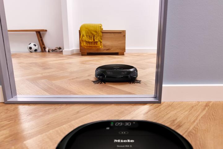 Actual product image Miele Scout RX3 (Robot vacuum)