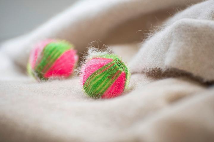 Actual product image Wenko Laundry balls