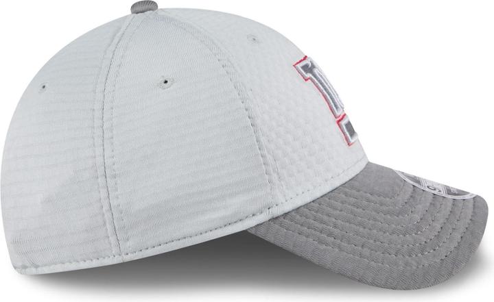 Actual product image New Era 9Forty Stretch Cap Training 2024 New York Giants