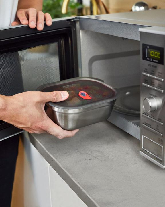 Actual product image Black + Blum Multifunctional lunch box