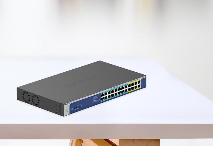 Immagine prodotto Netgear 24 porte Gigabit Ethernet ad alte prestazioni POE + switch non gestito con POE ++ - porte (24 Porti)