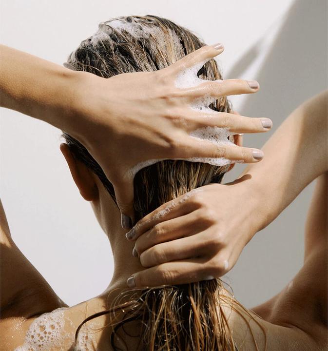 Actual product image NIVEA H.C.SZAMP 400ml Volume Care 81582& (Liquid shampoo, 400 ml)