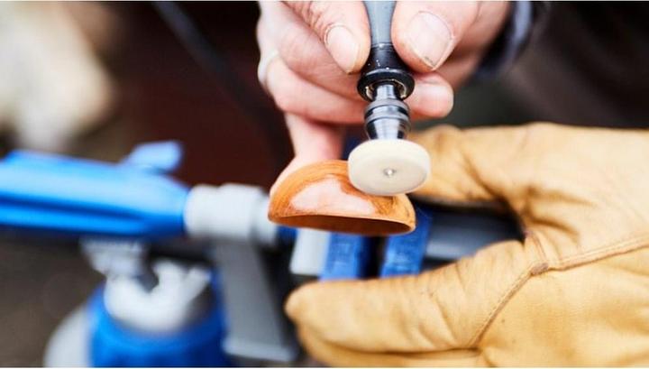 Actual product image Dremel Screw mandrel 401