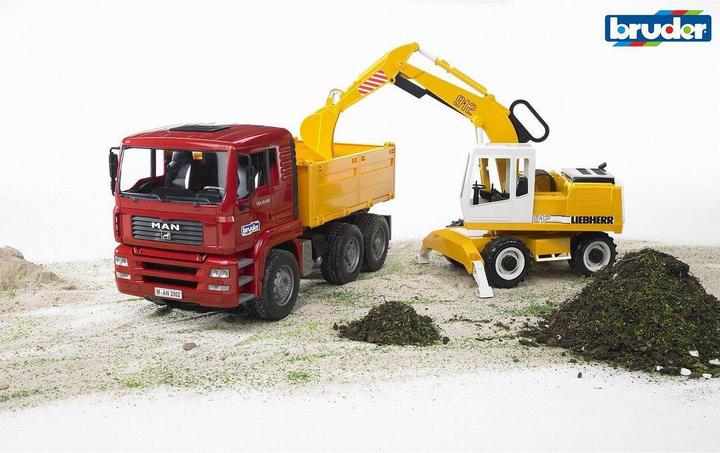 Productafbeelding Bruder Man kiepwagen met graafbak