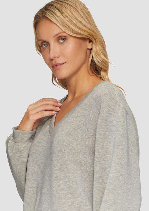 Produktbild S.Oliver Sweatshirt Scuba-Sweatshirt mit V-Ausschnitt (32)