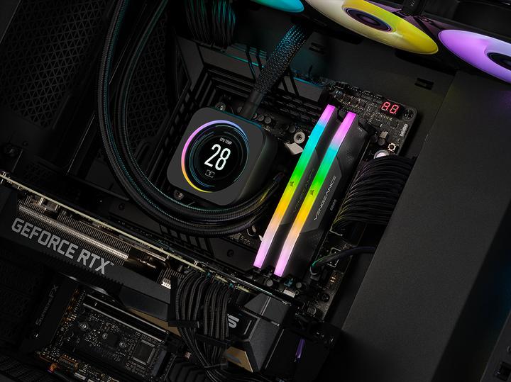 Productafbeelding Corsair Vengeance RGB (2 x 32GB, 6400 MHz, DDR5 RAM, DIMM 288 pin)