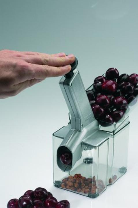 Actual product image Westmark Cherrymat