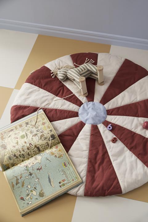 Actual product image Kids Concept - Play Mat Circus - Red - 112x112x2 cm