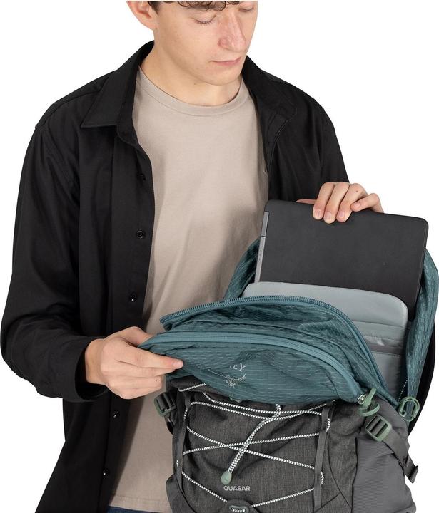 Produktbild Osprey Quasar 26 Daypack 47 cm Laptopfach (26 l)
