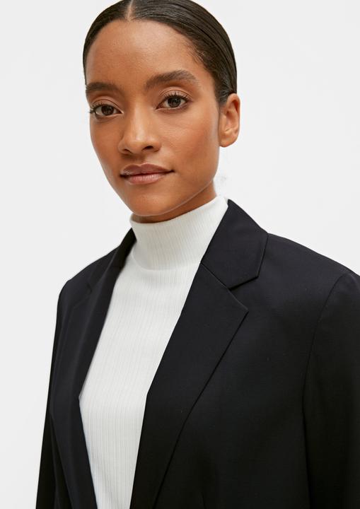 Actual product image Comma Regular Fit Blazer with Side-Vented Hem, Satin-Lined Viscose Stretch, Notched Lapel, Button Closure (Frequency band 38 (2600 MHz))