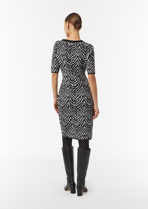 Actual product image Comma Kleid Schmales Strickkleid mit Animal-Muster (40)