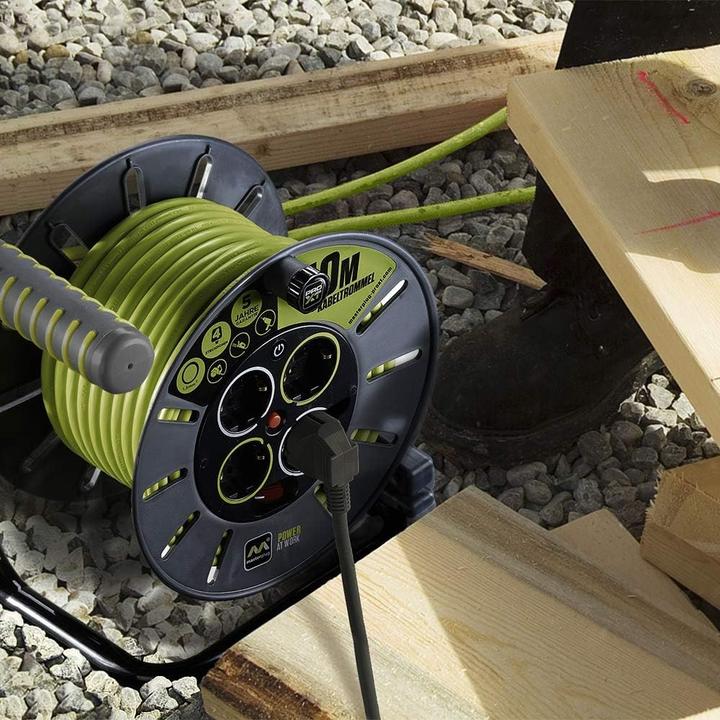 Actual product image Masterplug Pro-XT Cable Reel, 50 m, Extension 4 Schuko, Extension Cable, 3000 W, Grey/Green (50 m, 1.50 mm²)