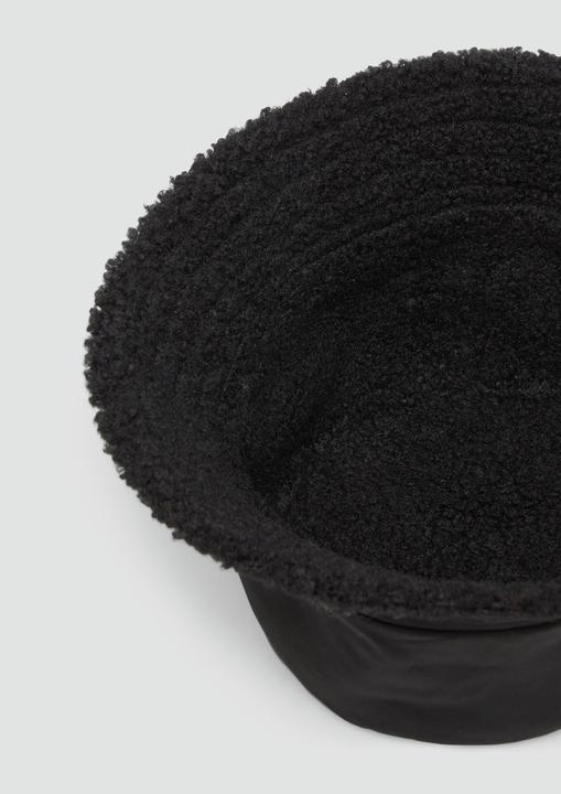 Actual product image S.Oliver Hut Wendehut mit Teddyplüsch-Futter