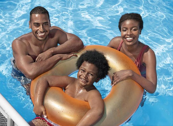 Actual product image Bestway Steel Pro Max RectangularPool488x244x122 (488 x 244 x 122 cm)