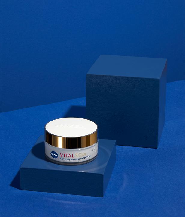 Actual product image NIVEA Vital Soja Protective Day Care SPF30 (50 ml, Day cream, SPF 30)