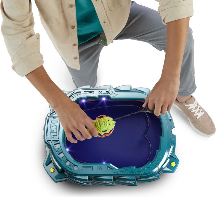 Produktbild Hasbro Beyblade Burst Quad Strike Thunder Edge Battle Set (Multilingual)