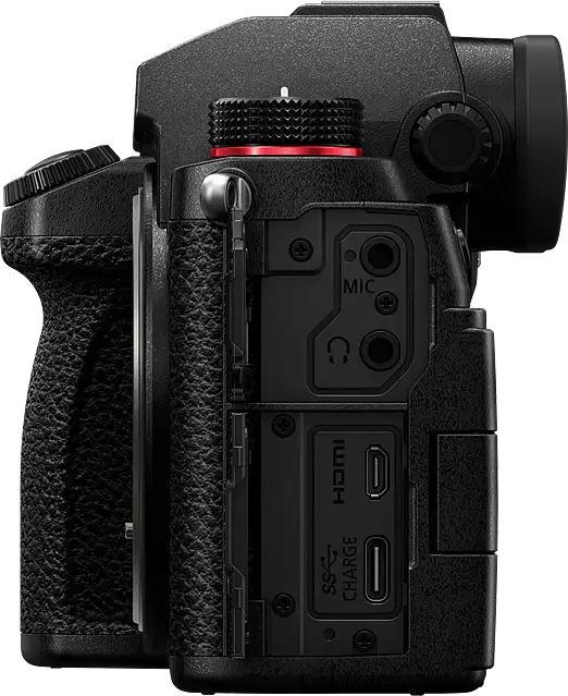 Immagine prodotto Panasonic DC-S5D Kit (18 - 40 mm, 24.20 Mpx, Full frame / FX)