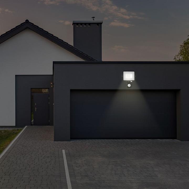 Produktbild V-TAC V TAC LED Flutlichtstrahler Flutlicht VT 20 S 6400K (1600 lm, IP65)