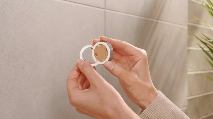 Actual product image tesa Moon
