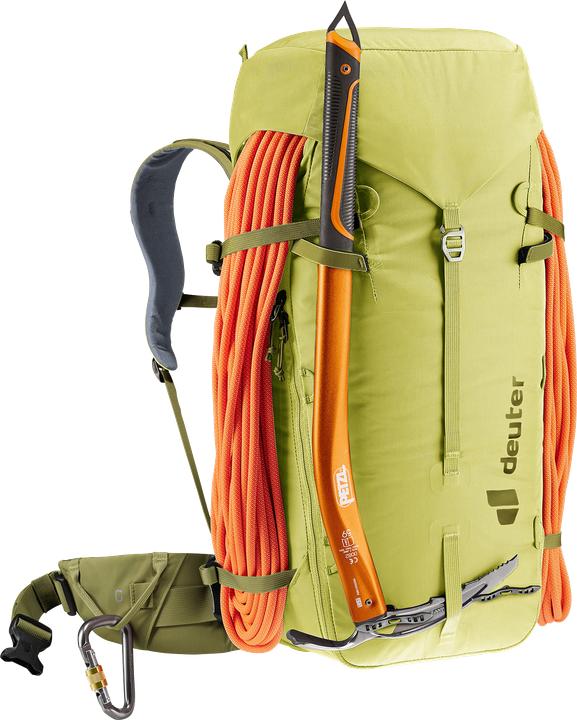 Actual product image Deuter Guide 34 + 8 (42 l)