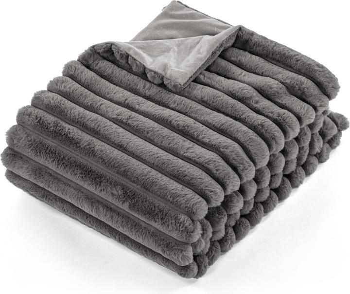 Actual product image Tiseco Rabbit Stripe (130 x 170 cm)