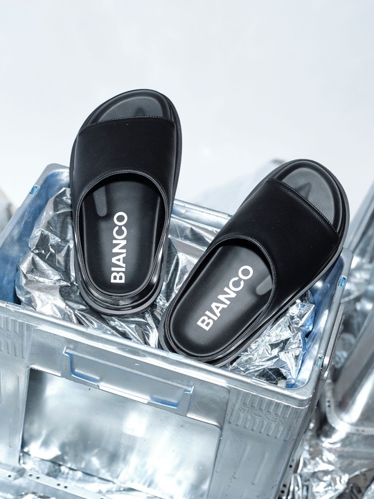Actual product image Bianco BIAMILANO Leder-Slides (37)